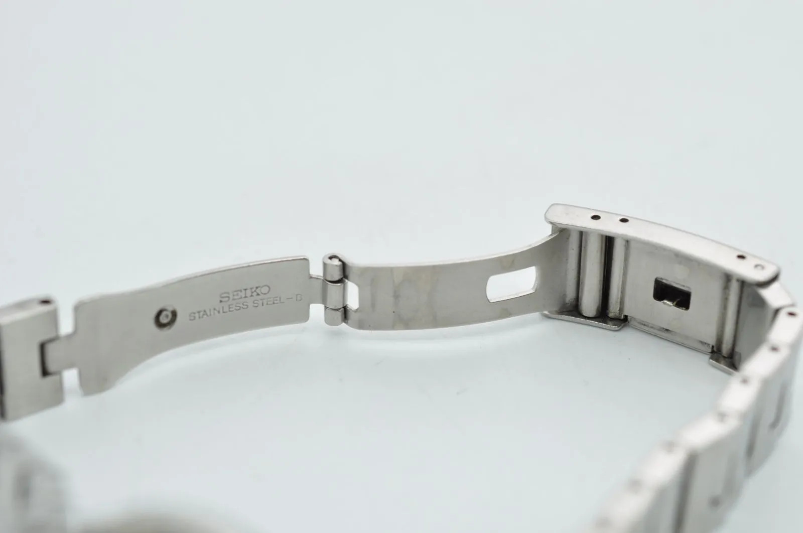 SEIKO Lukia 1F01-0L90 Quartz Watch, Women’s, Working Condition