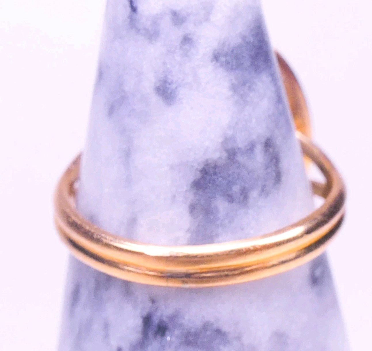 14K Yellow Gold `13.3X9.7mm Oval Jade Cabochon Split Shank Ring Size 4.5 4.10g