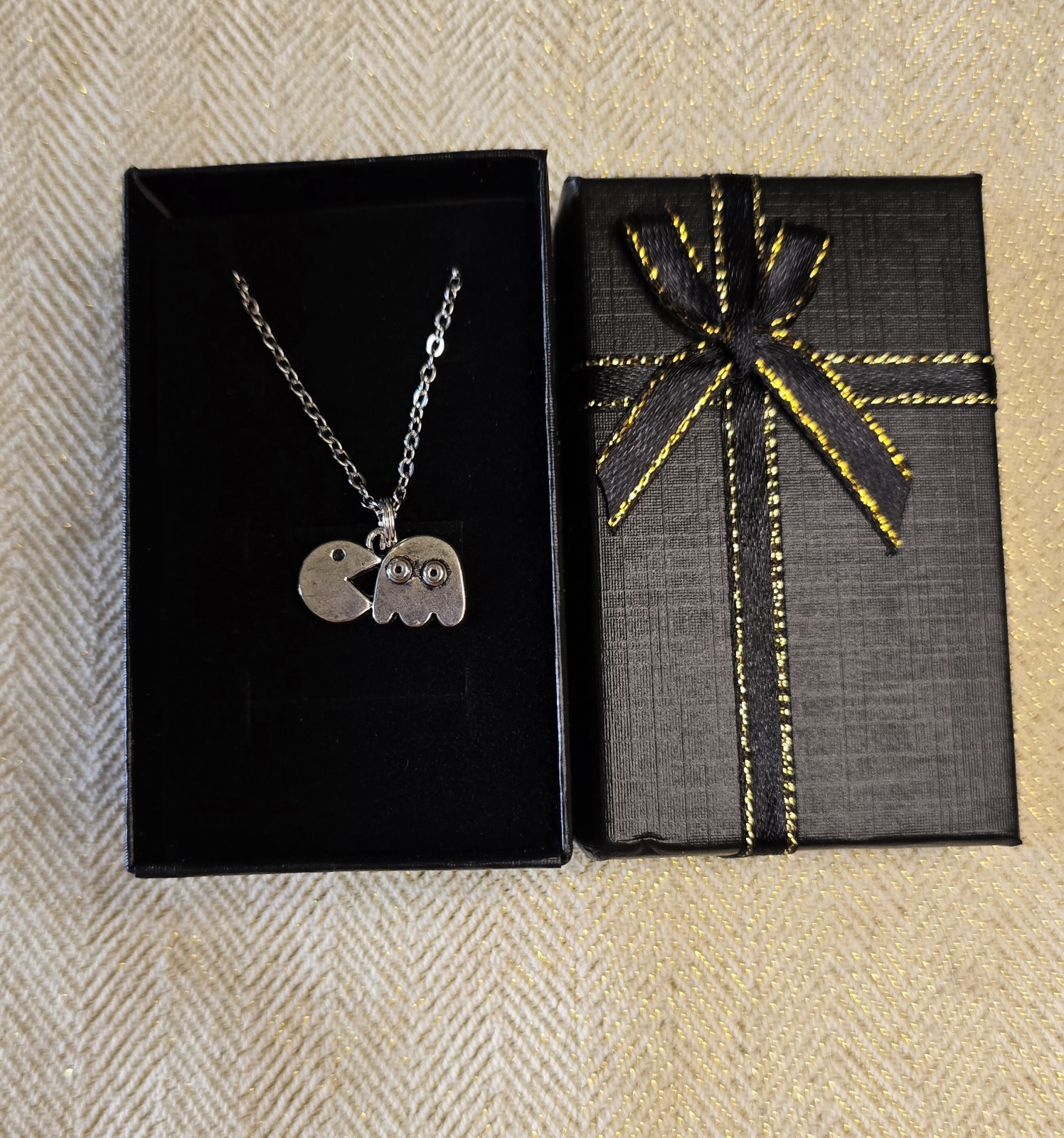 Pac Man And Ghost Necklace With Gift Box.