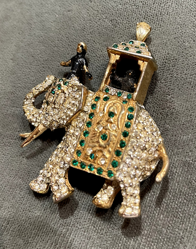 Vintage Boucher? Diamante & Emerald Rhinestone Pave Elephant w Howdah & Figures