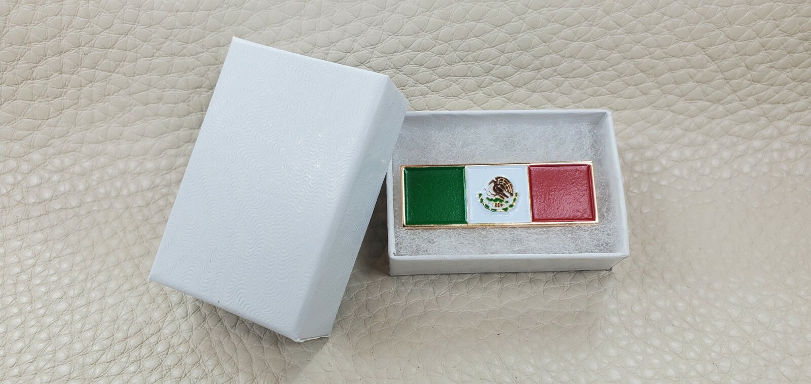 Mexican Flag Enamel Lapel Pin