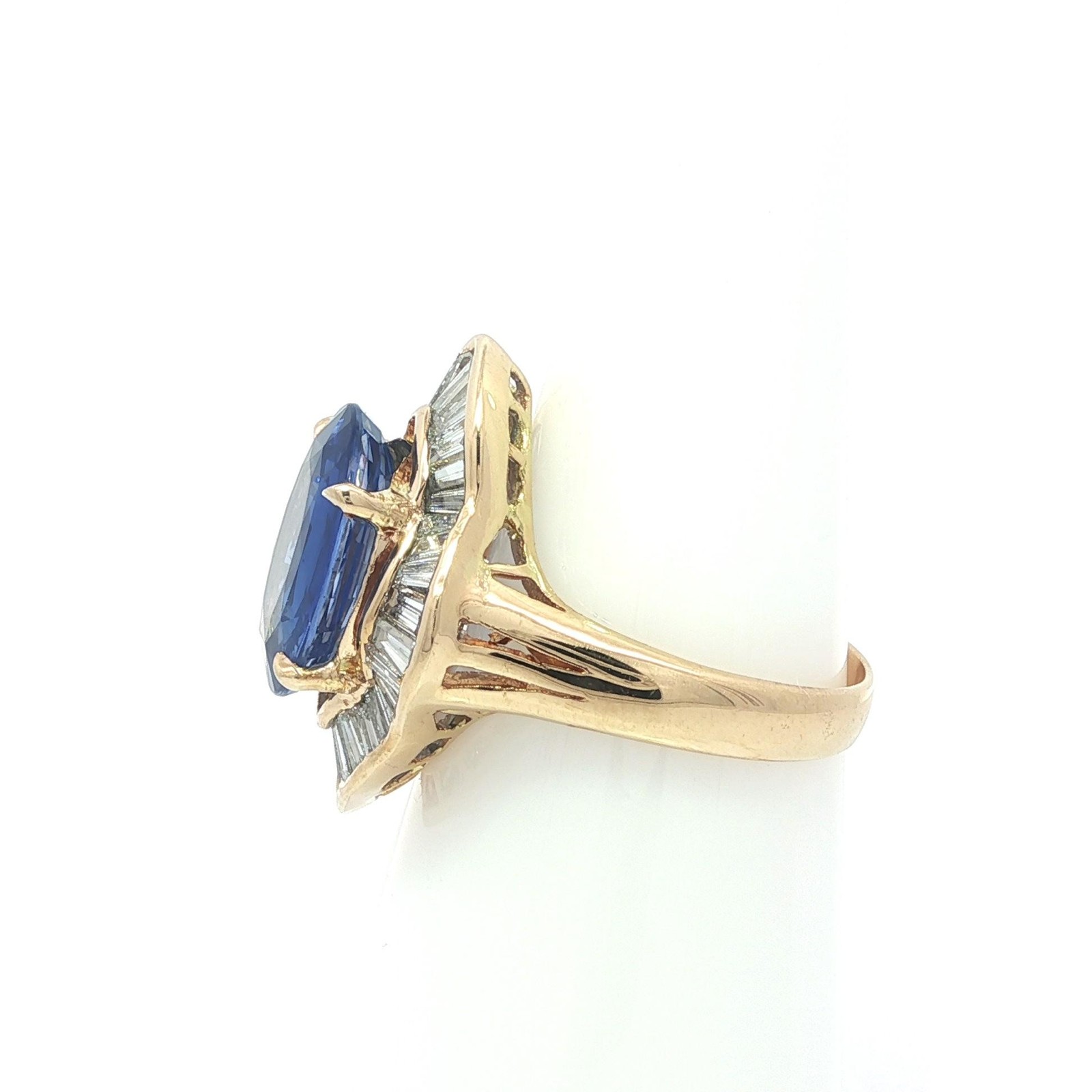 18k Yellow Gold 7.83ct GIA Large Oval Sapphire & Baguette Diamond Ballerina Ring