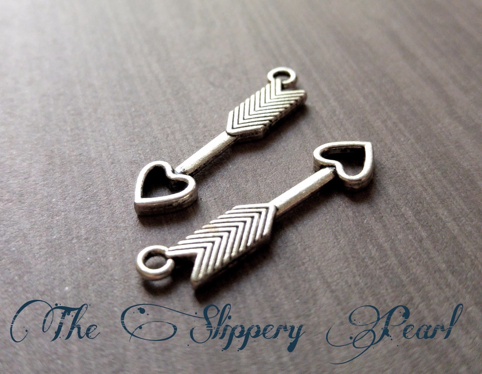 10 Arrow Charms Antiqued Silver Heart Arrow Pendants Cupids Arrow