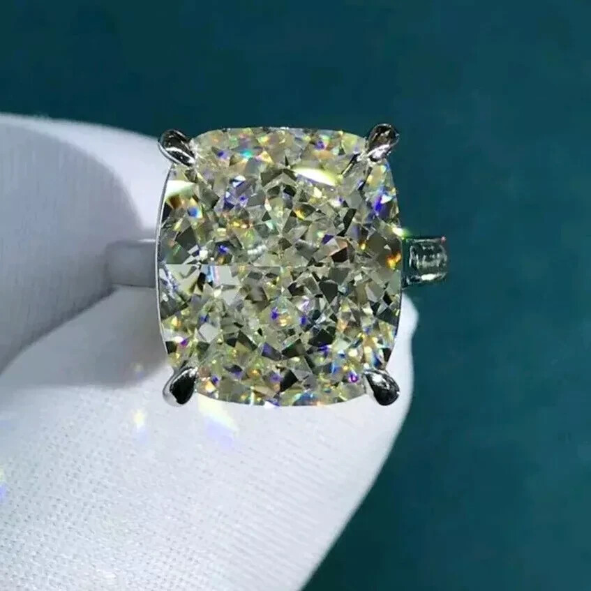 10 Ct Certified Treated Gorgeous Off White Diamond Ring In 925 Silver