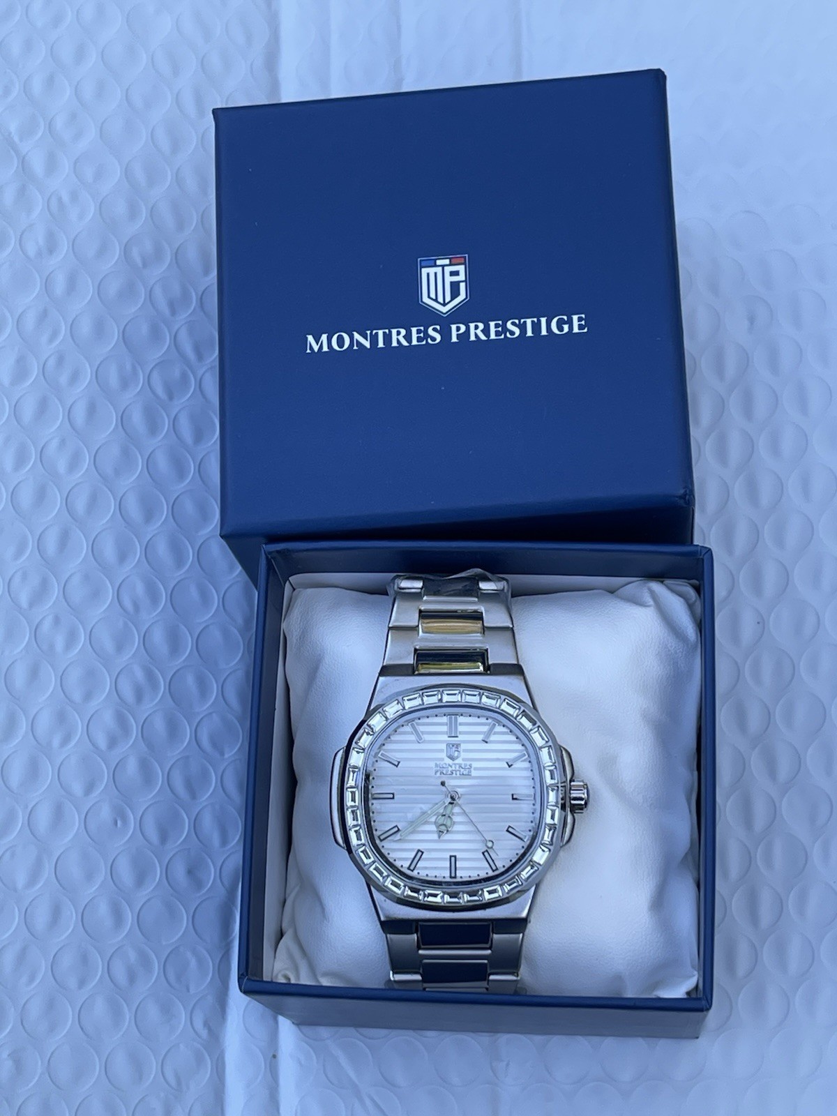 Montres Prestige X InvictaMen’s Watch – 40mm, Steel (MPW-0327) new