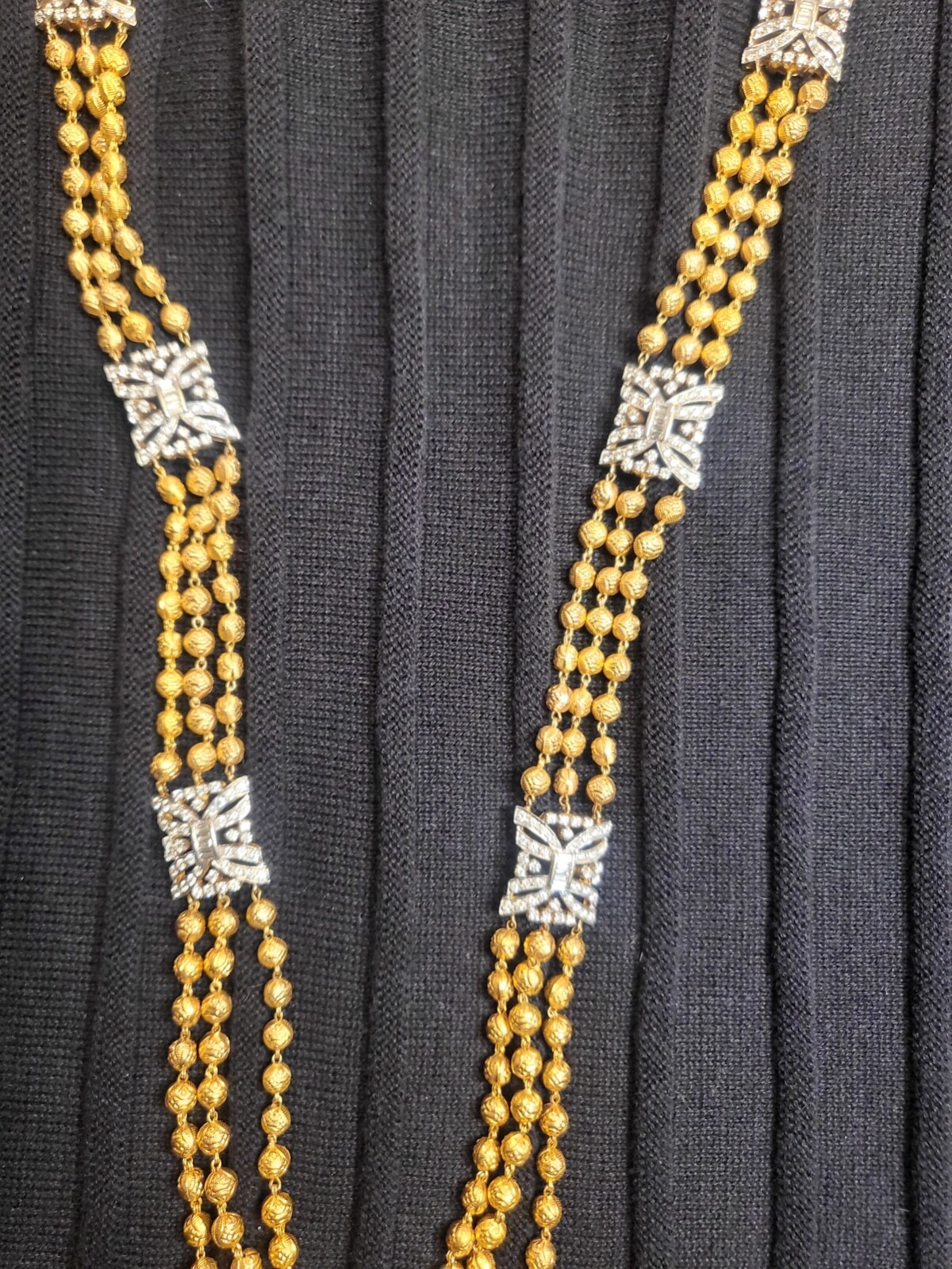 18K Gold Multi-strand Diamond Necklace/Diamonds 3.84 Carats/Weight 96.4 grams