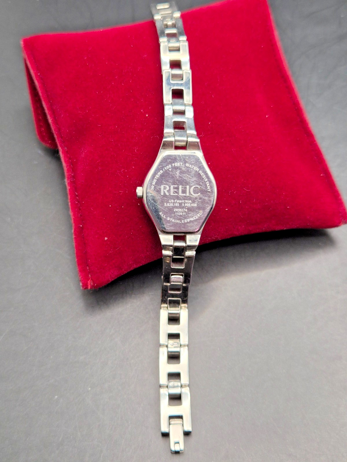 RELIC Women’s Silver Tone Animated Dial Watch-VGC & Working