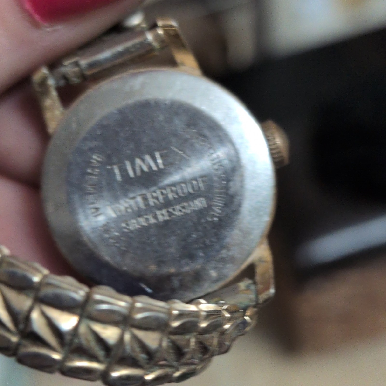 Timex Vintage 1950s Ladies Manual Wind Water-Resistant Gold Stretch Arabic