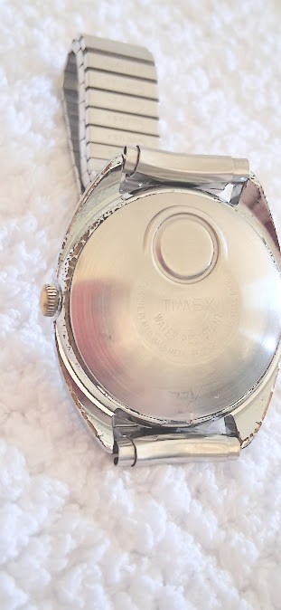 Vintage Timex Electric Dynabeat Mens Watch All Silver Tone With Day-Date SS Band