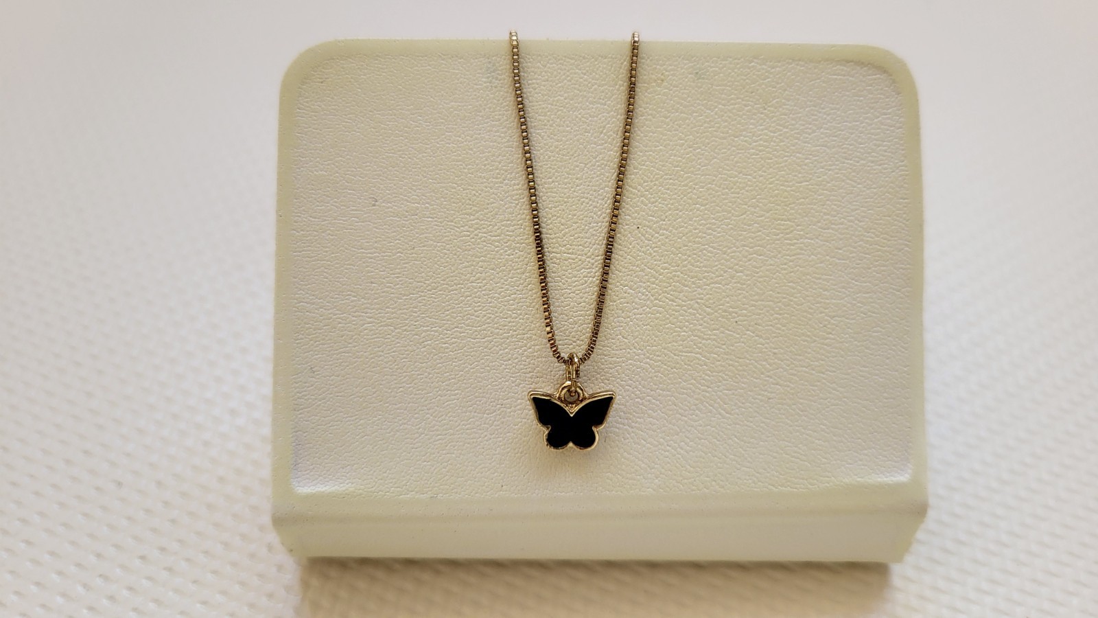 Women’s Gold Color Plated Necklace Chain Butterfly Colar Choker