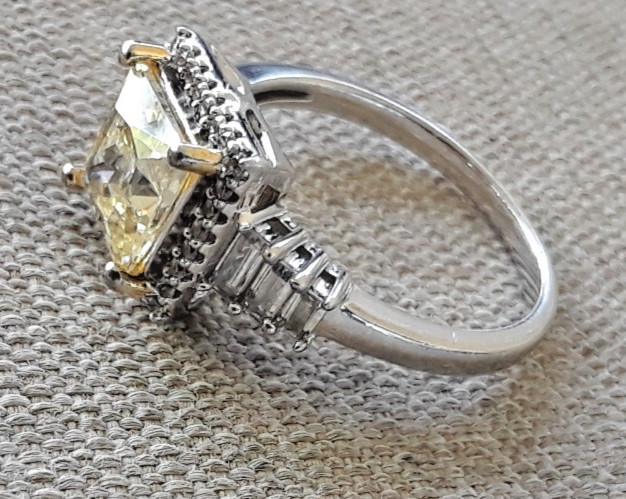 Sterling Silver BBJ 925 Square Cut Light Yellow CZ Ring Size 17.4mm /about 7