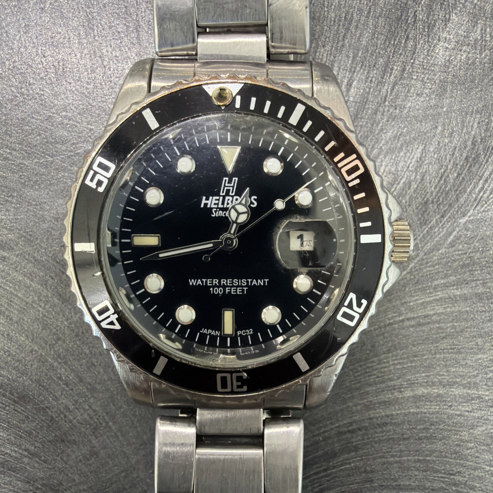 Helbros Divers Watch Men’s 626 Black Dial Stainless Steel Bracelet Band Date