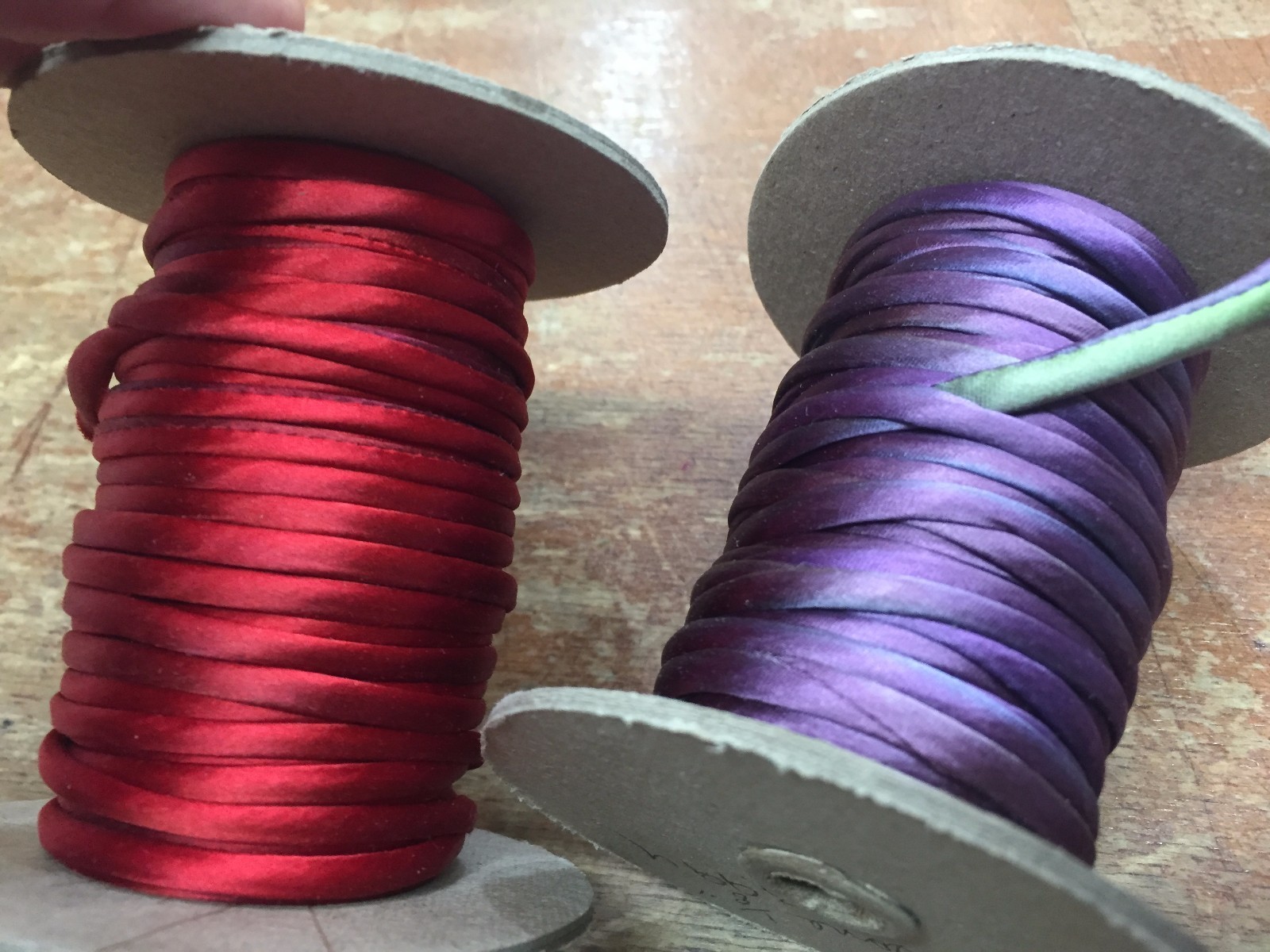 silk satin piping tubing hand dyed 1/8″ bias 1yd USA
