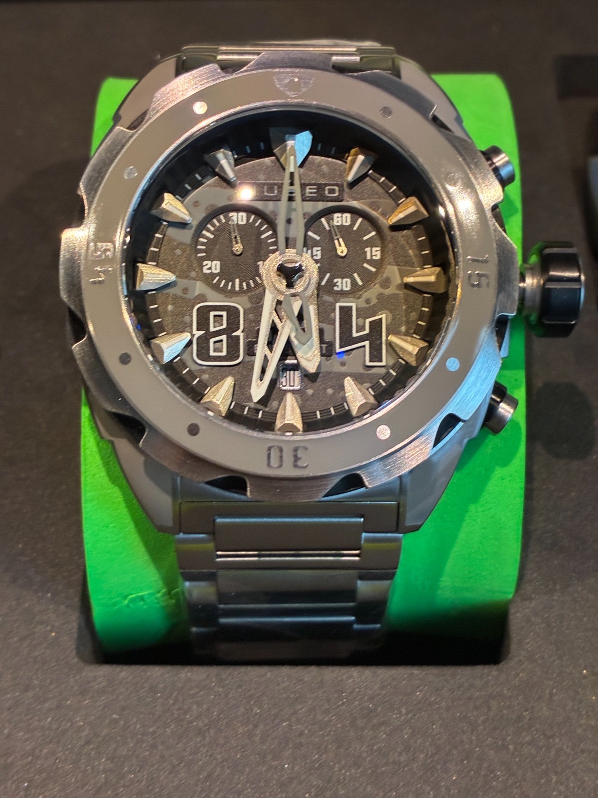 SWELL LIMITED EDITION SWISS ISA8171 QUARTZ 49MM WATCH BOX SET MSRP: $1,300 (NEW)