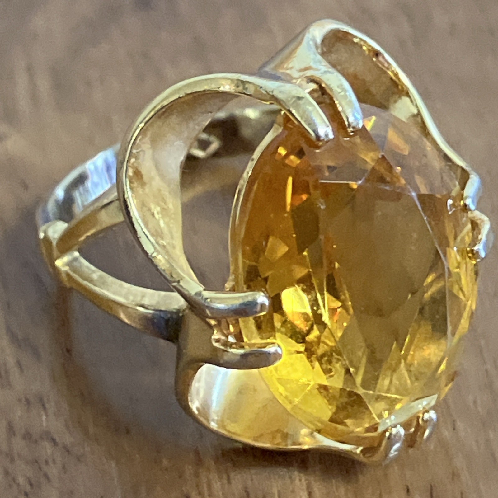 Vintage 18K HGE Gold Plated Cocktail Statement Midi Ring Oval Faux Citrine READ