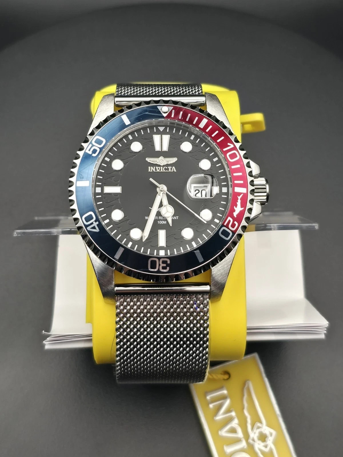 Invicta Pro Diver Curve Men’s Watch – 43mm, Steel, “Pepsi” (47176)