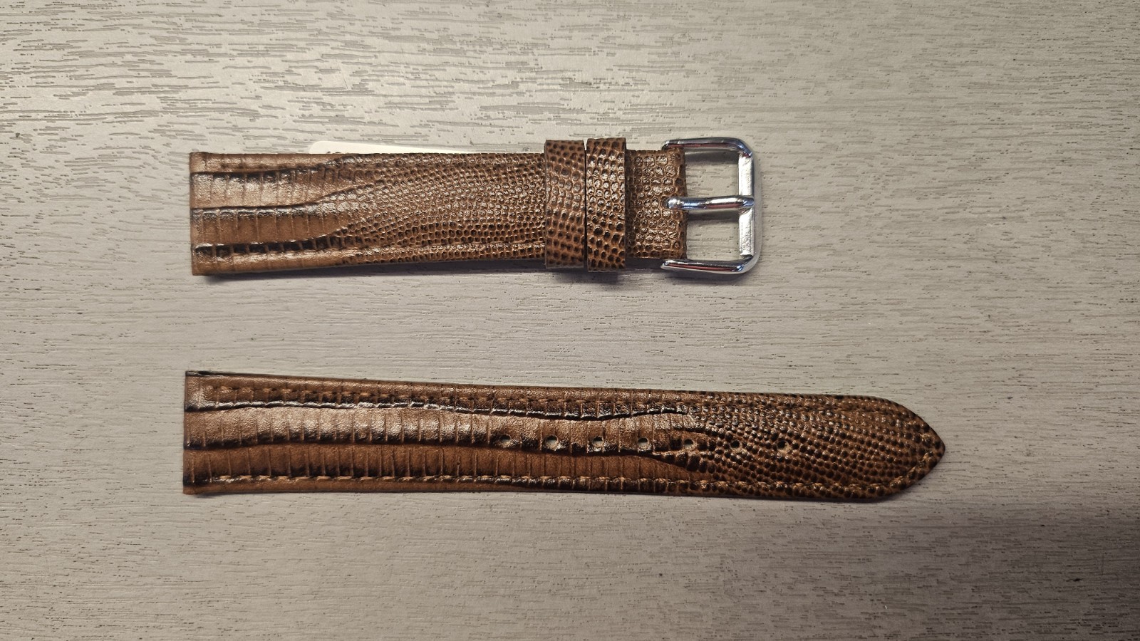 Banda 133 Teju Lizzard Pattern Brown Leather Watch Band 16mm to 22mm