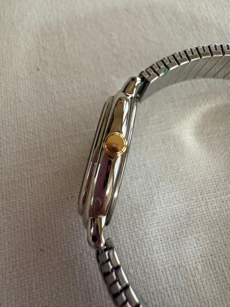 SEIKO ALBA Quartz Watch, Oval Shape, Made in Japan