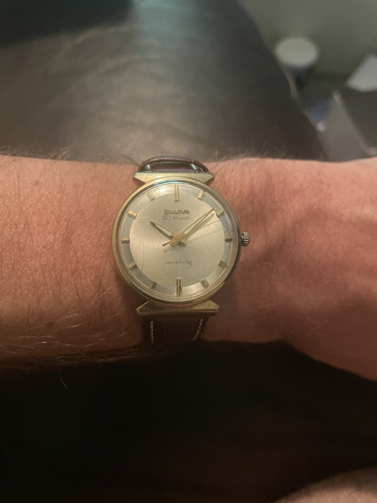Vintage Bulova 23 Jewel Automatic Self Winding Mens Dress Watch Gold Tone Silver
