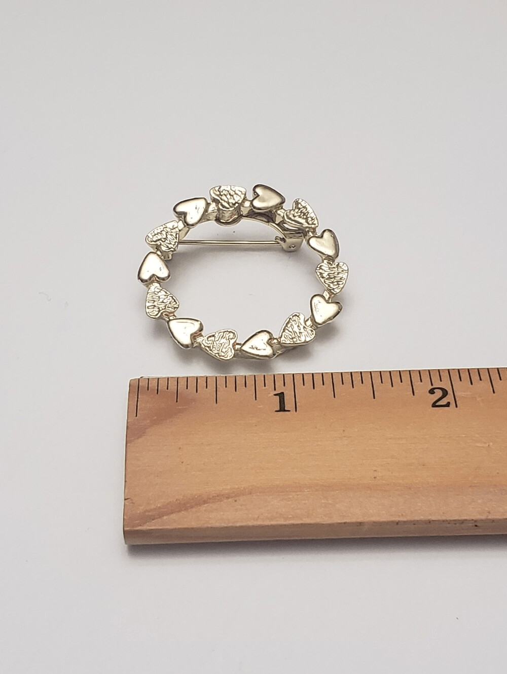 Vintage GERRY’S Signed Goldtone Hearts Brooch Pin