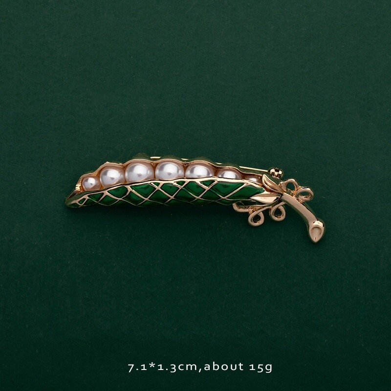 Fashion Animal Plant Lapel Pins Badges Backpack Cute Pins Party Gifts Jewelry