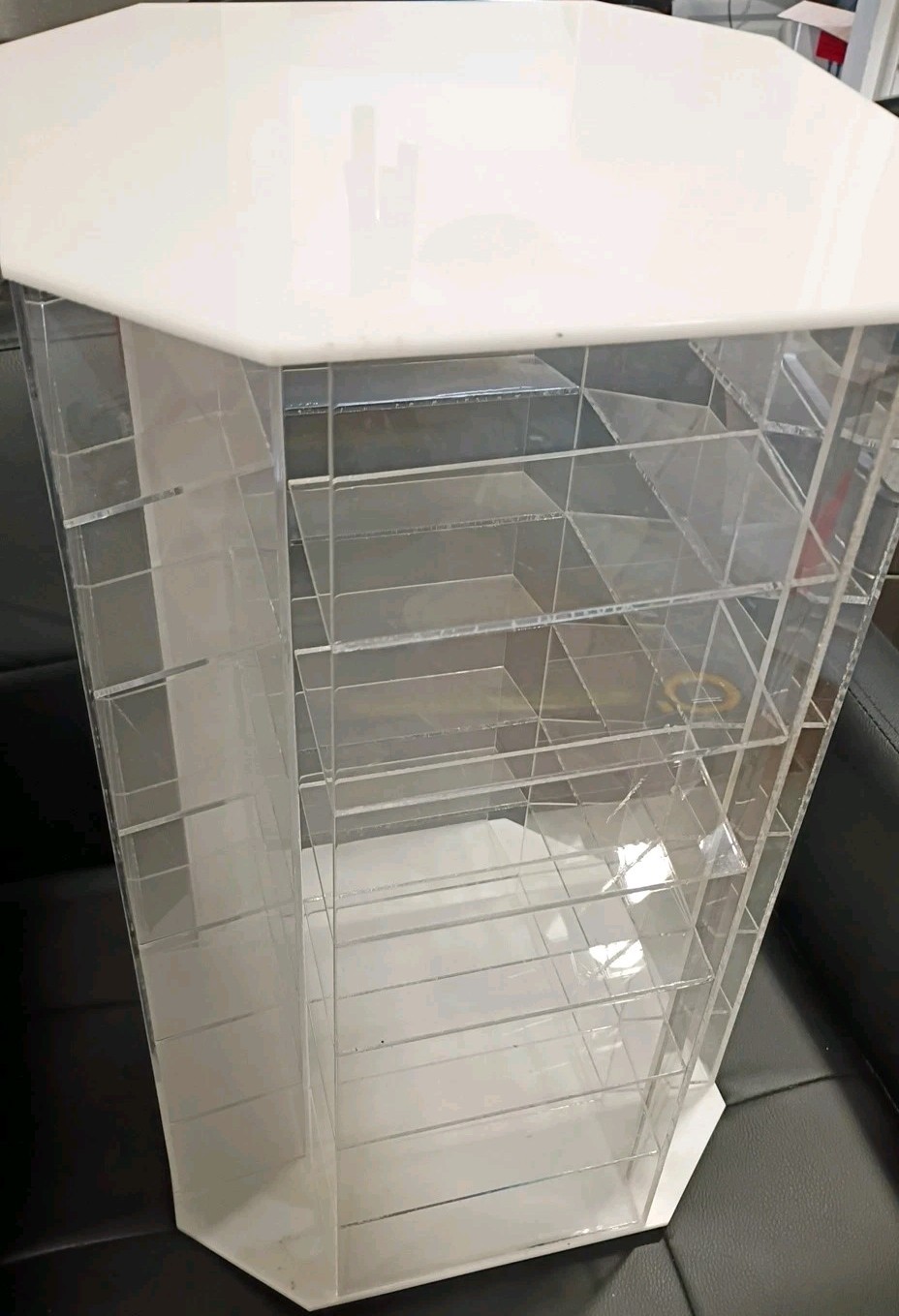 Rotating Acrylic Counter Sun Glasses Eye Glass Jewelry Display Case 19″ Acrylic