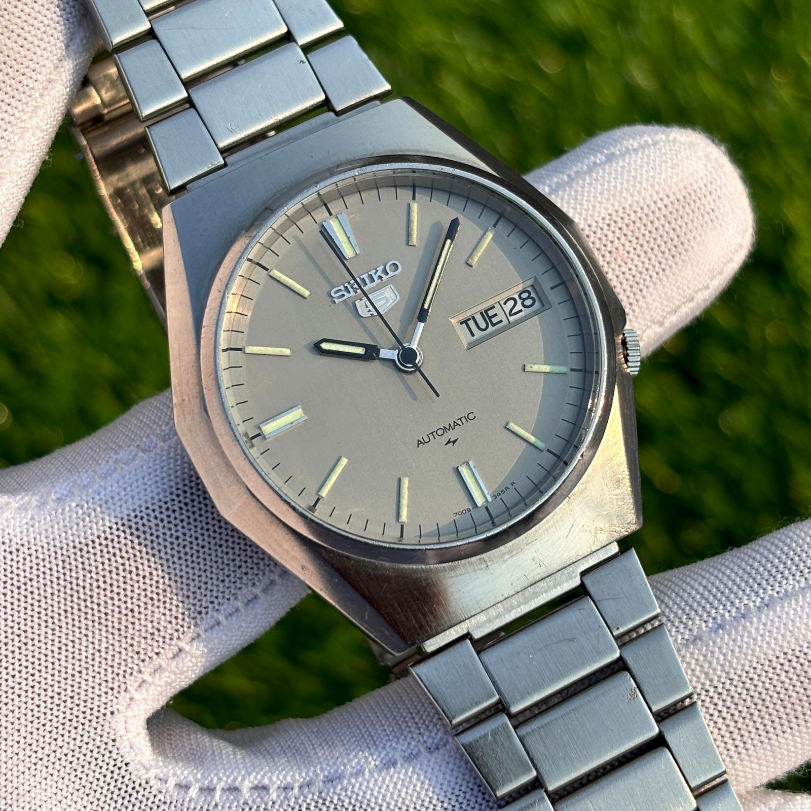 Vintage Seiko 5 Soft Skin Dial well kept Automatic Japan Men’s Watch 7009-8830