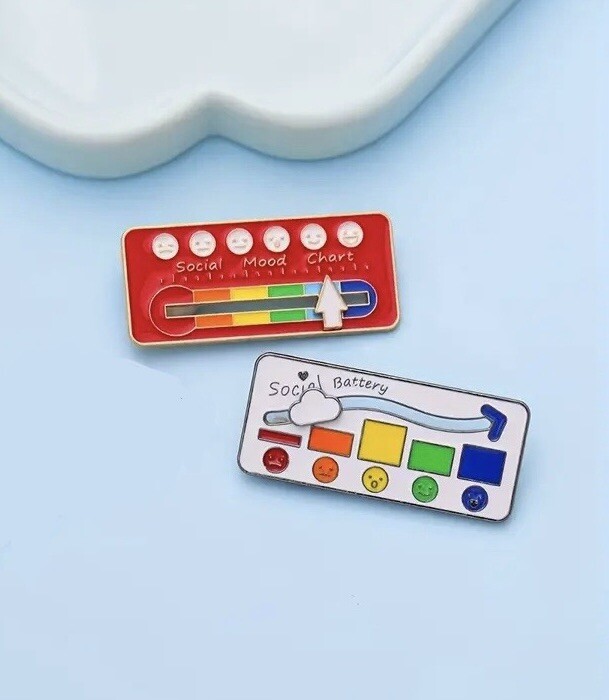 Social Battery Pin – Moving Parts! Chart Mood Tracker Functional Neurodivergent