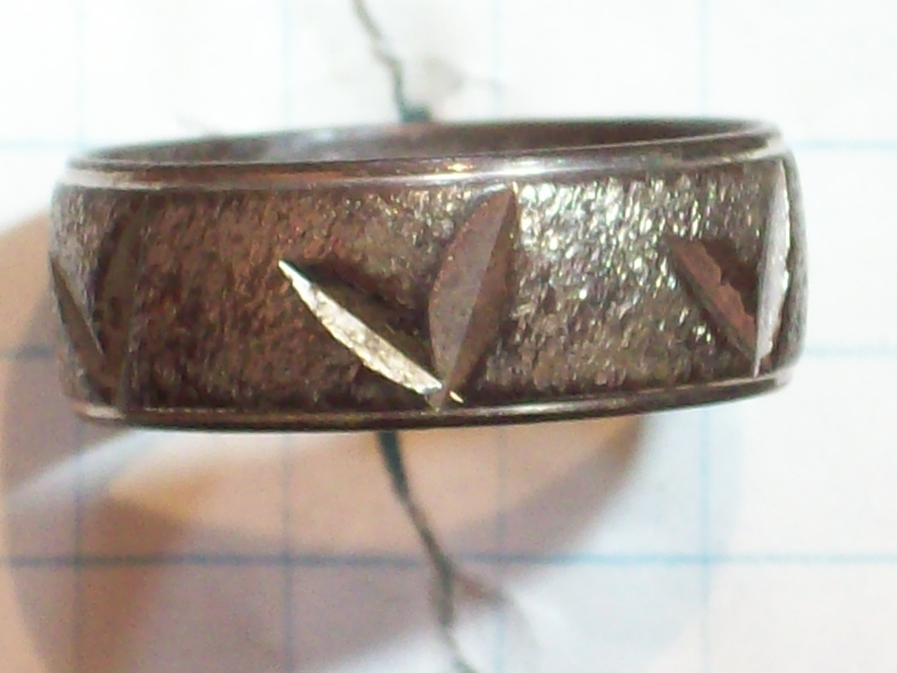 RING SILVER CHROME COLOR CHECK MARK NOTCHES CUTOUTS SLIGHTLY DIAGONAL JAPAN 10