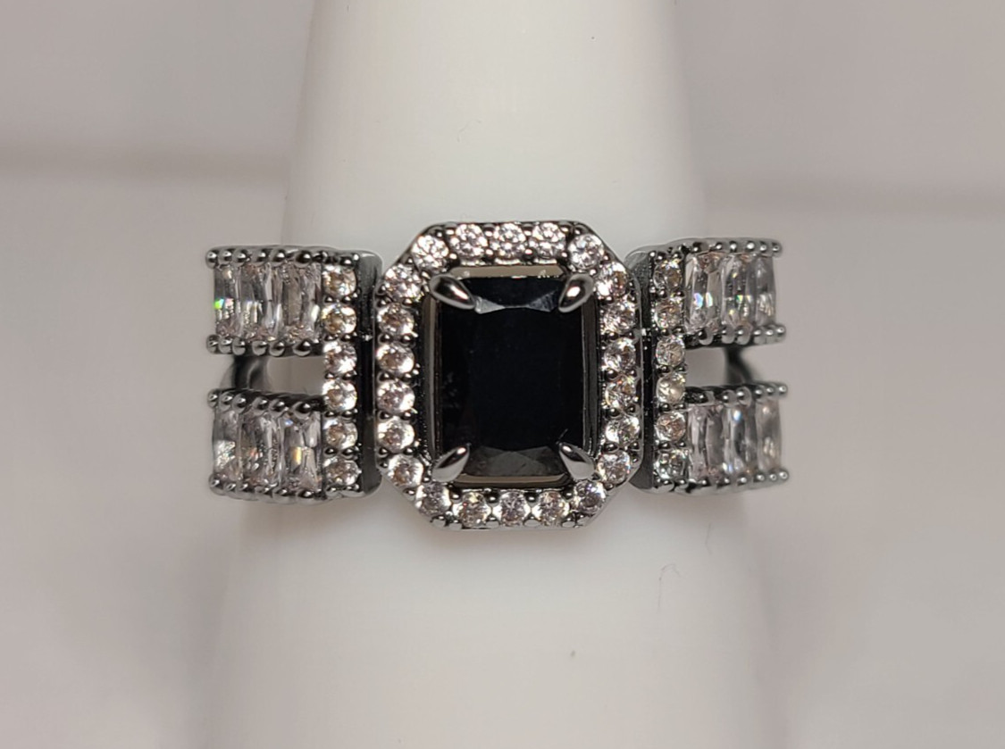 Bomb Party Ring RBP6669 “Fits Like a Glove” Size 9