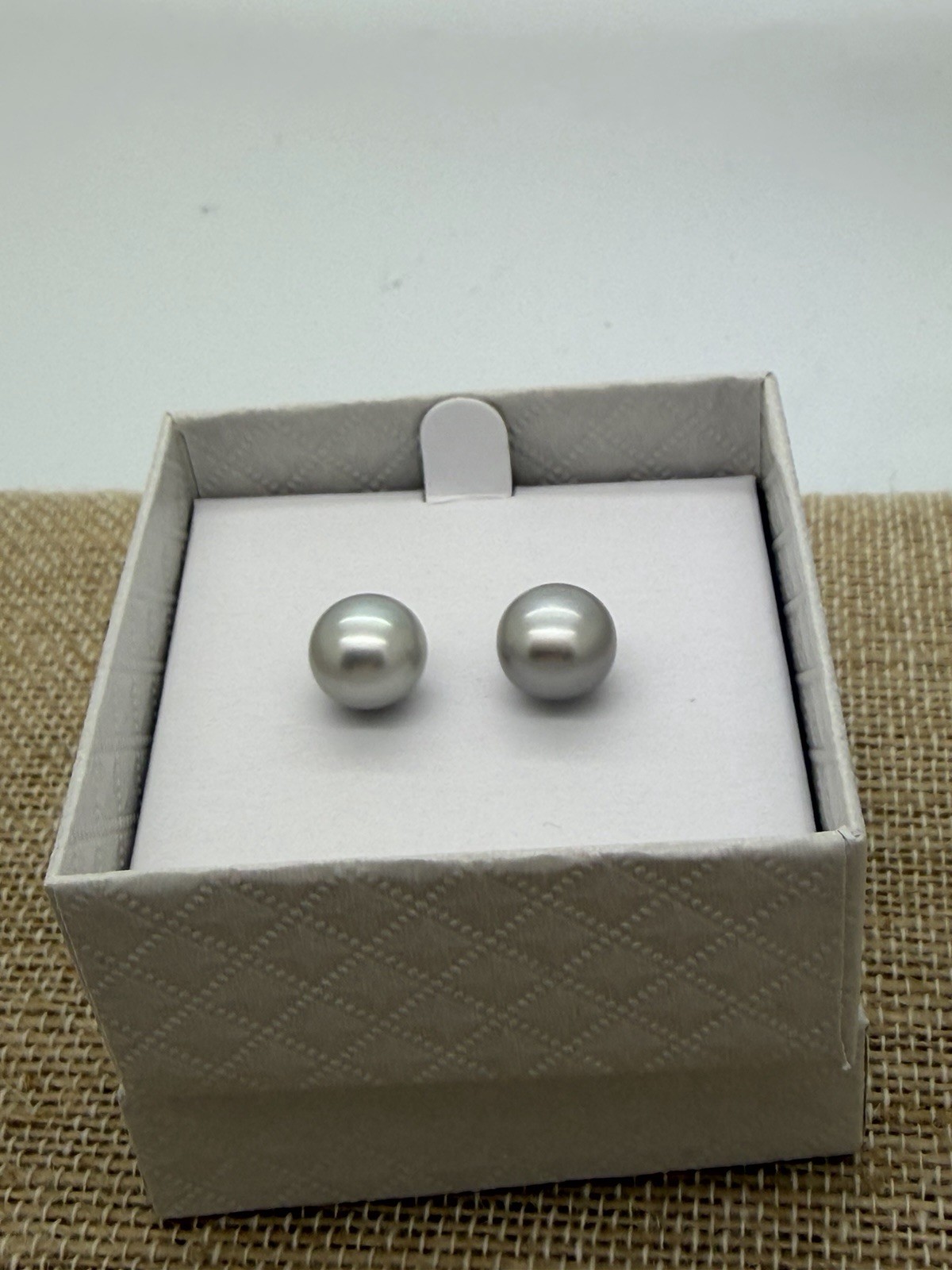 HONORA PEARL STERLING SILVER Light gray PEARL STUD EARRINGS 9MM NEW IN BOX