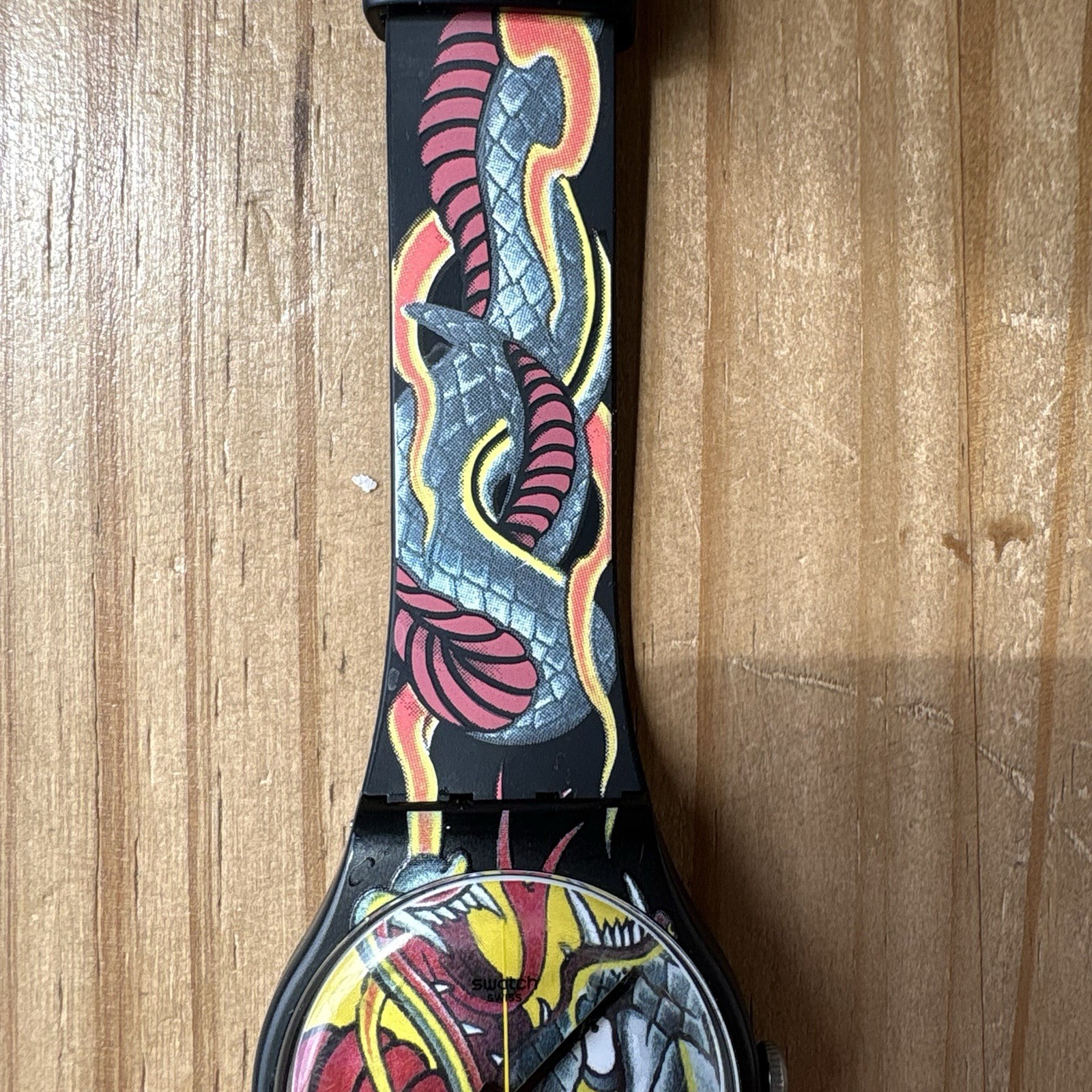 SWATCH Wrist Watch Gent 2012 – SUOZ151 – Fired Snake By Tin Tin – New Battery