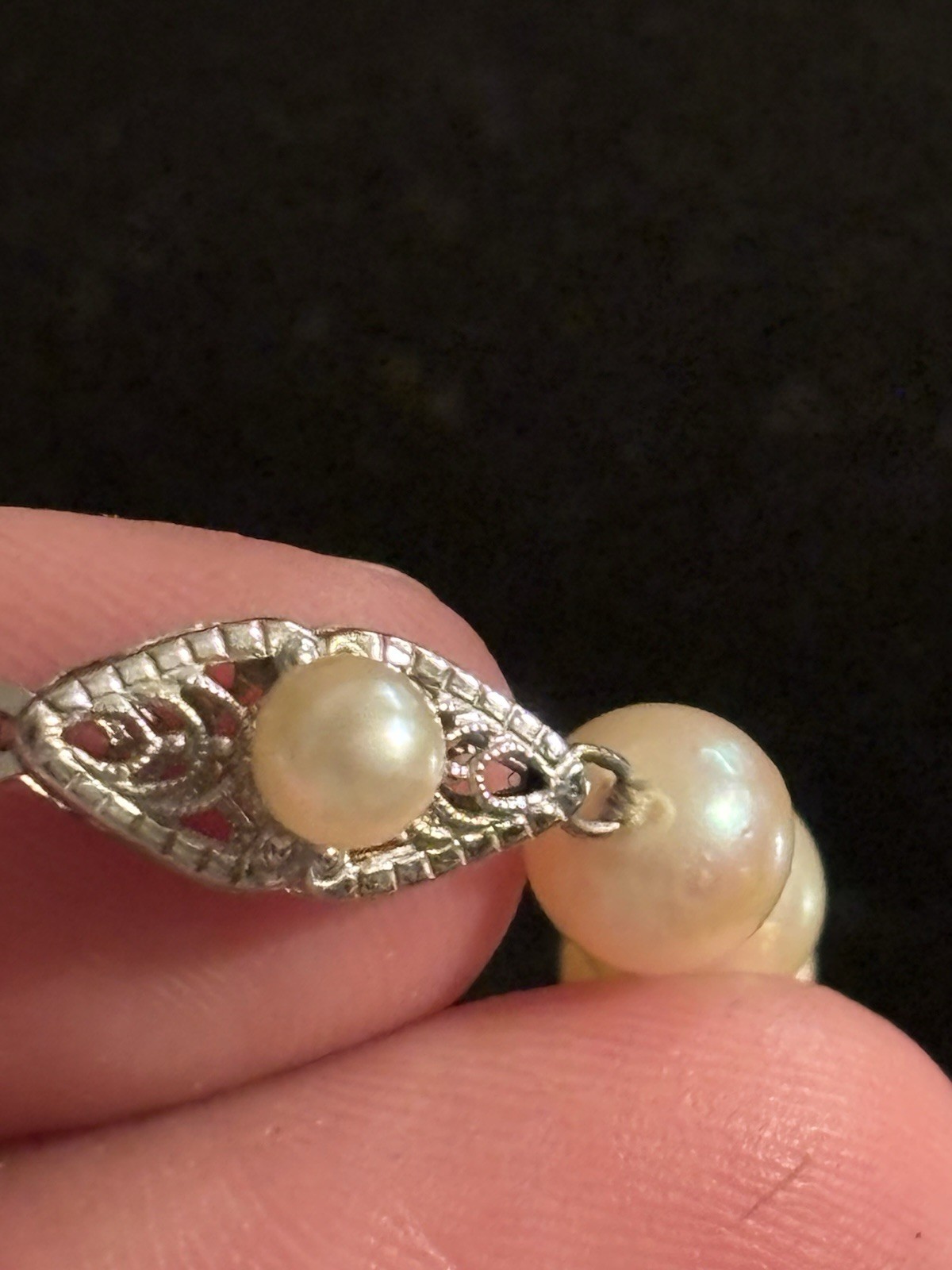 Vintage String of Cultured Pearls Necklace w/ 10k White Gold Filigree Clasp 16in