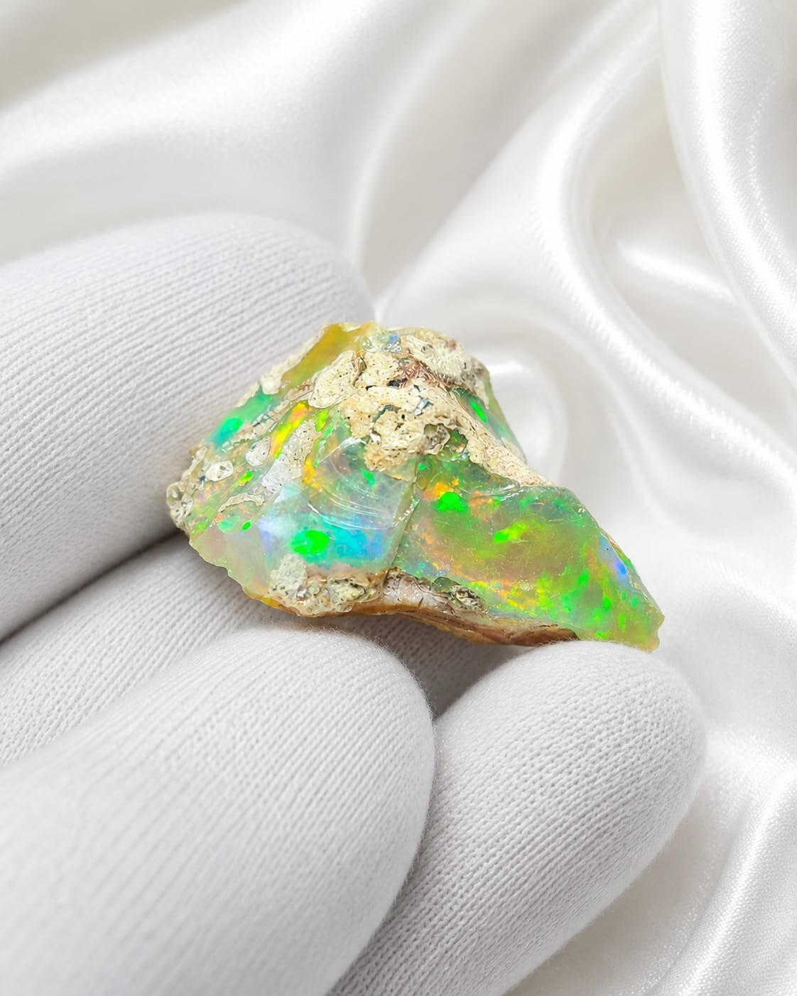 Very Rare Bi-Color Opal Rough 13.85 Ct Natural Ethiopian Opal Raw Jewelry Grade