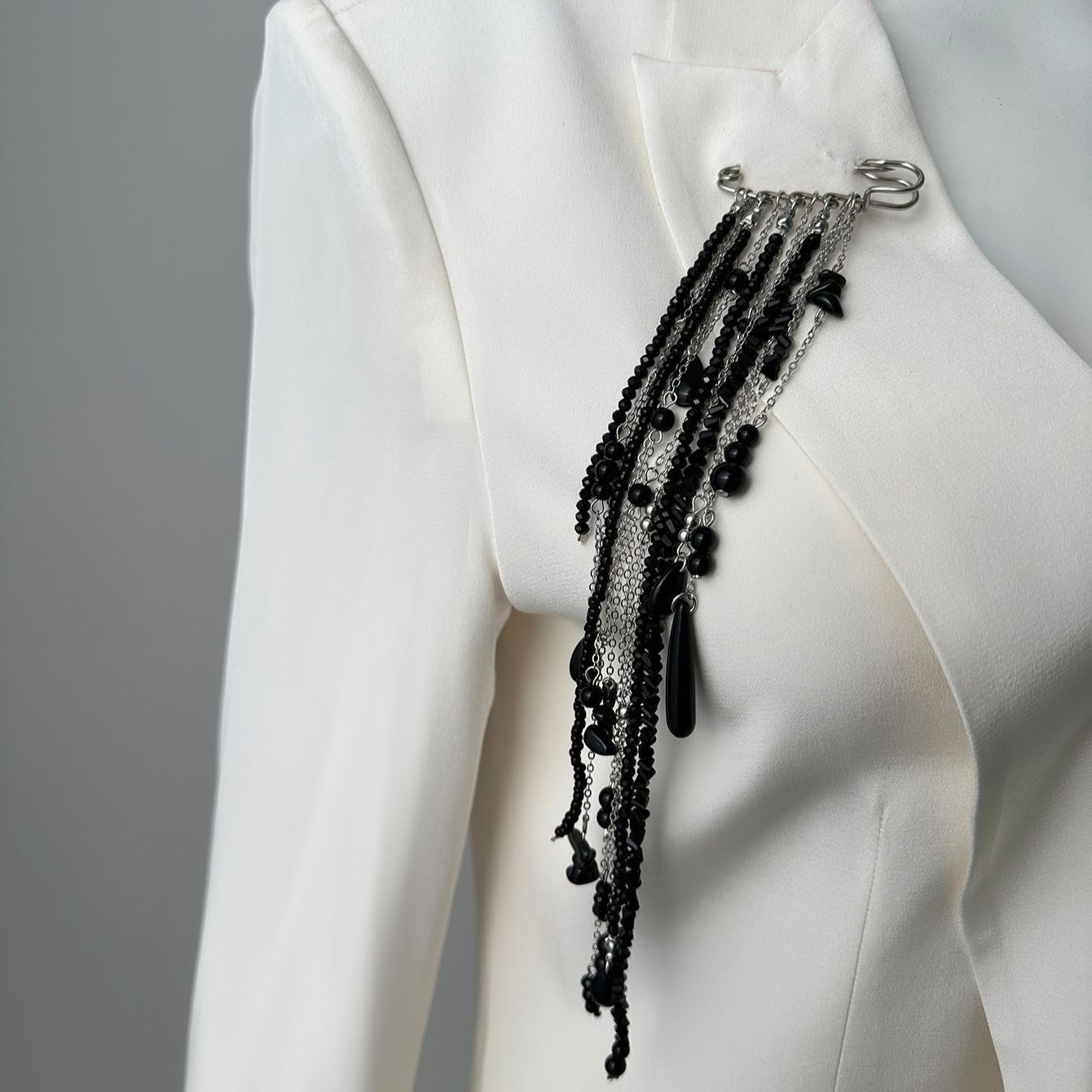 Statement Brooch Pin Black Beaded Tassel Jacket Lapel Fashion Jewelry Gift For H