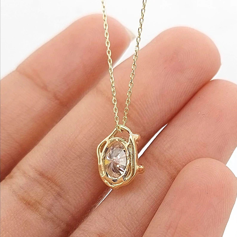 2 Ct Oval Moissanite Classic Pendent Necklace 14k Gold Plated Gift for Her 18In