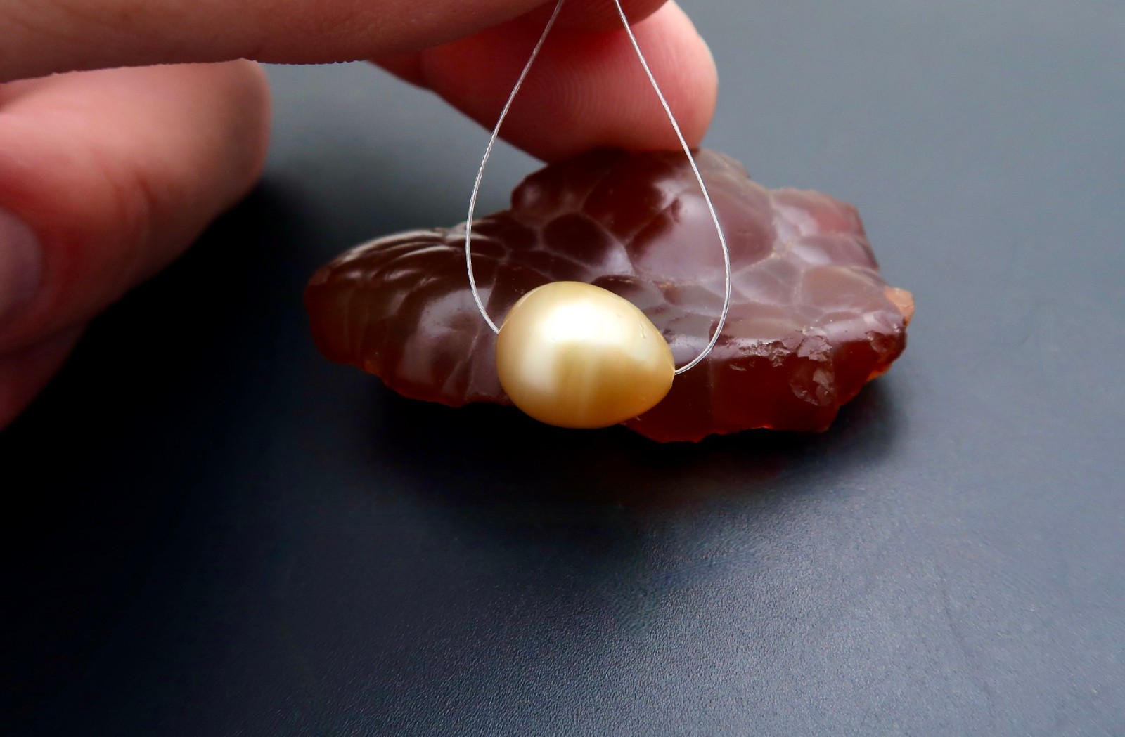 RARE EXOTIC GENUINE METALLIC GOLD SOUTH SEA PHILIPPINES CULTURED AA+ PEARL-10mm