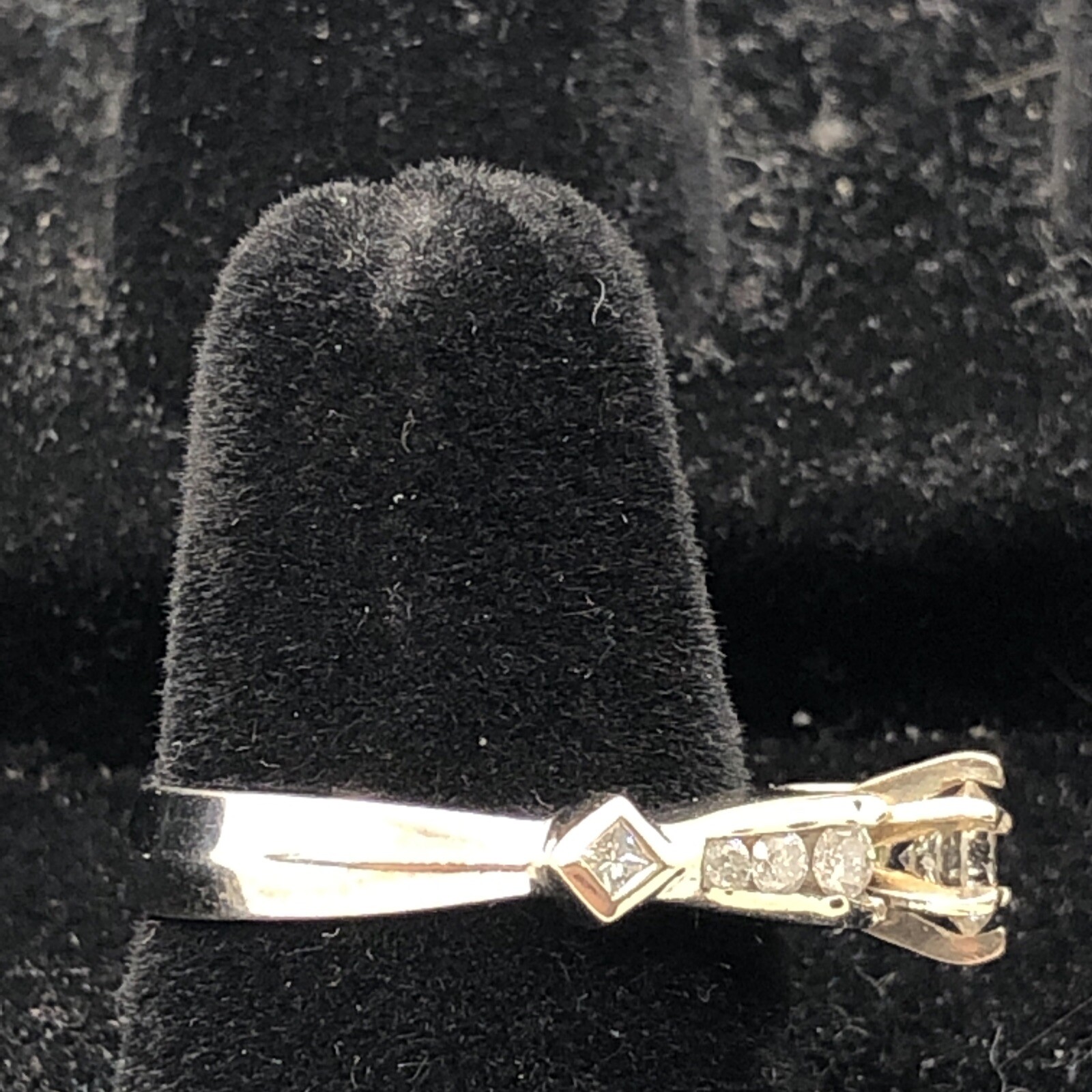 14K Two Tone Gold Solitaire 0.38CTW with Diamonds 0.37CTW Engagement Ring 4.7gr.