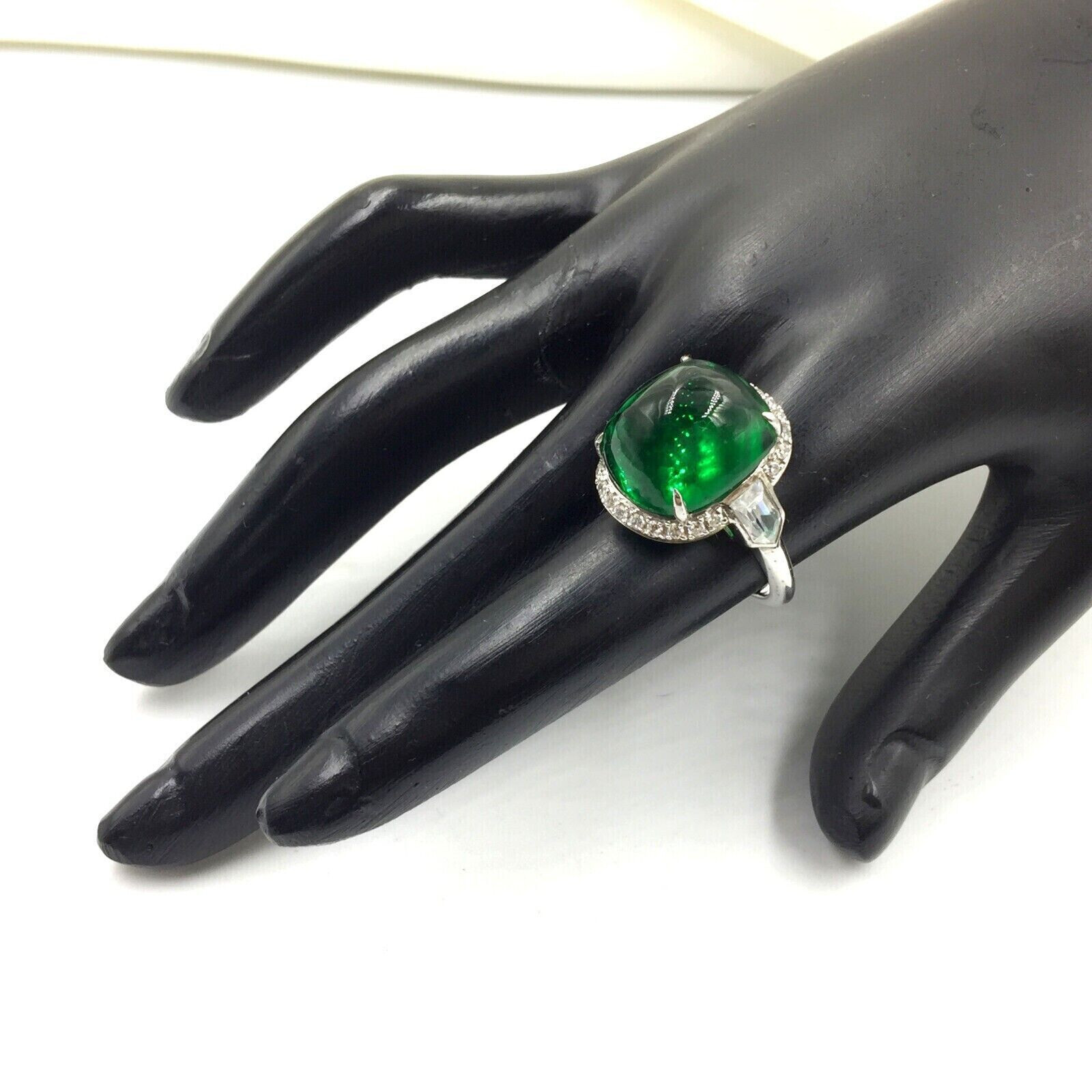 Awesome Deep Green Sugarloaf Lab Created Emerald Antique Design Women’s Ring