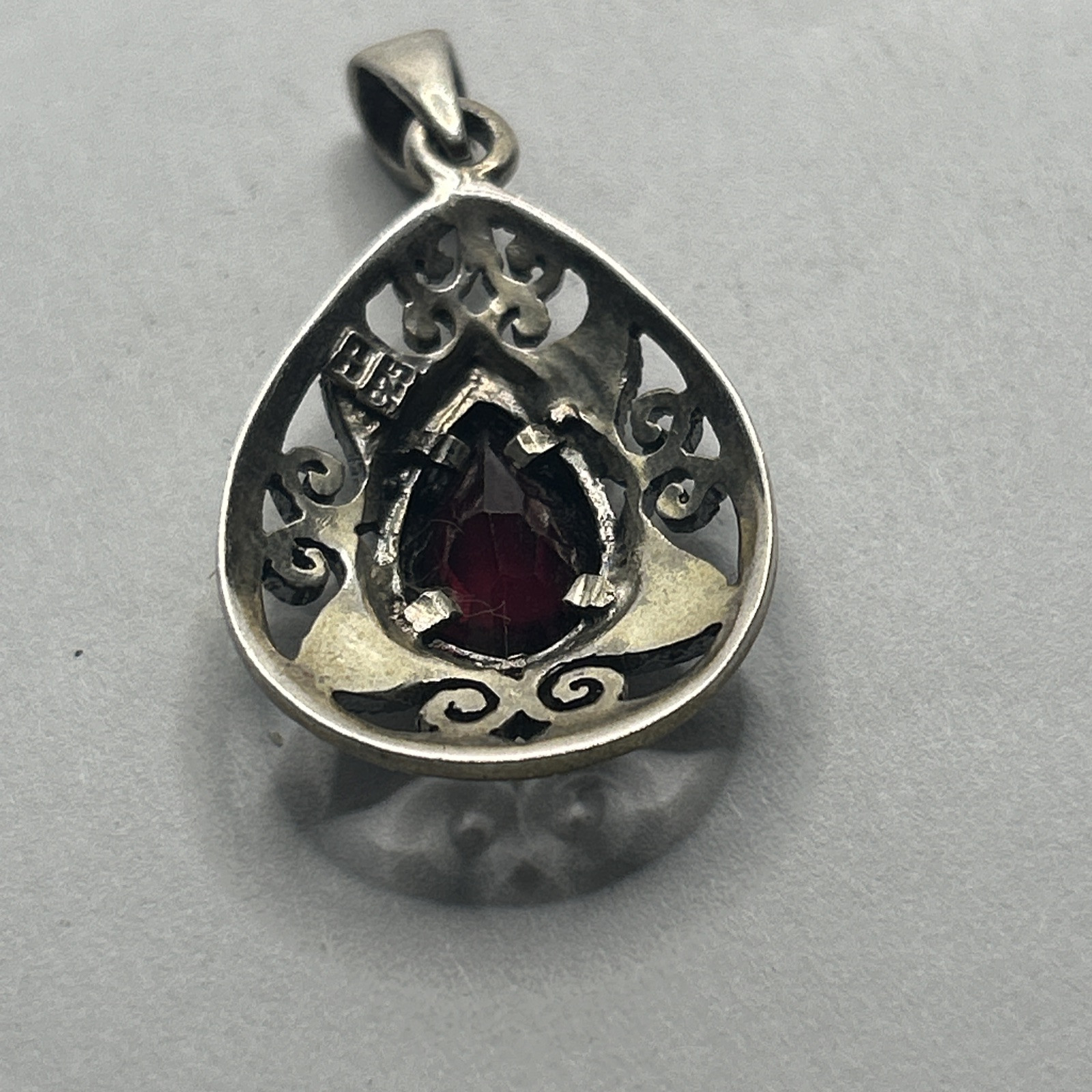 Vintage Garnet 925 Sterling Silver Pendant Pear Shaped