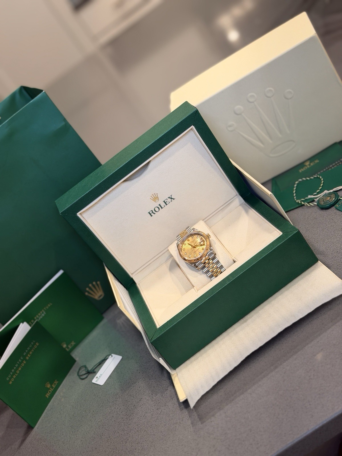 Rolex Datejust 36 Two-Tone Jubilee Bracelet Fluted Bezel Diamond Gold Dial