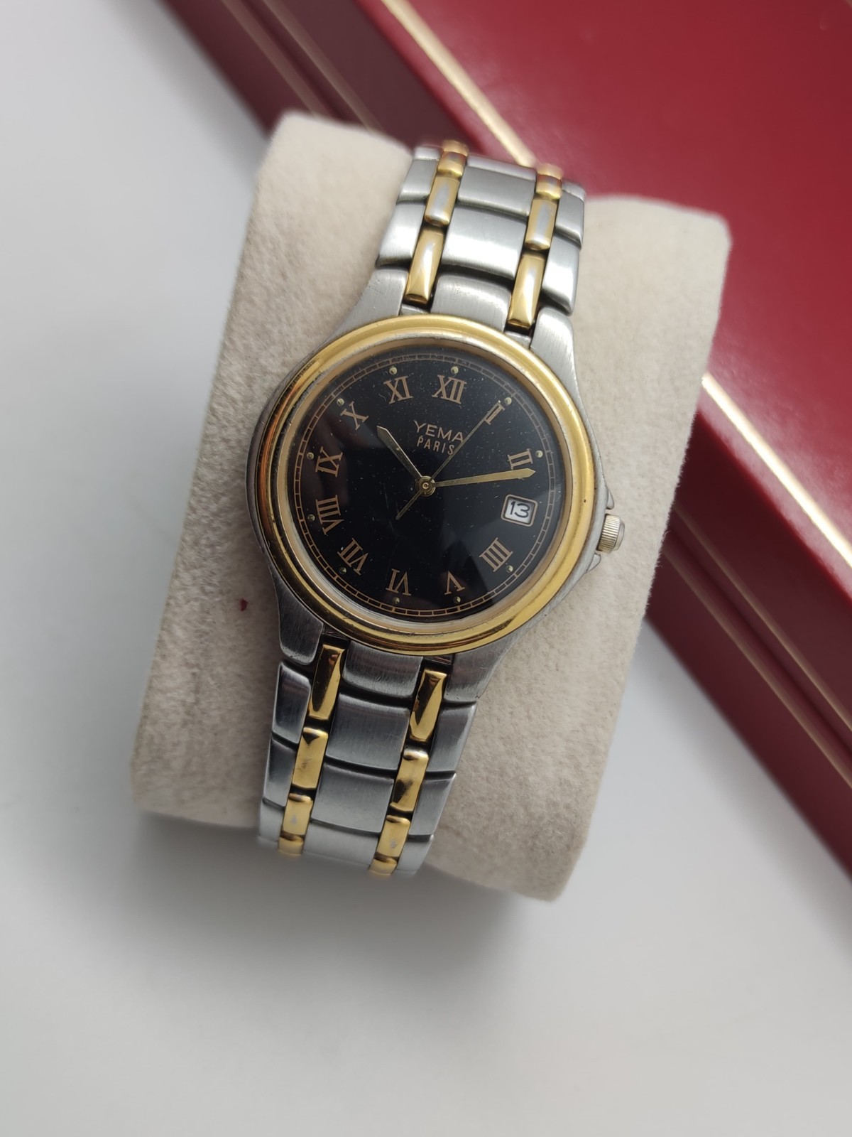 Skin Diver Watch Yema Paris Chiffre Roman Black Dial Quartz 35 Mm France Made