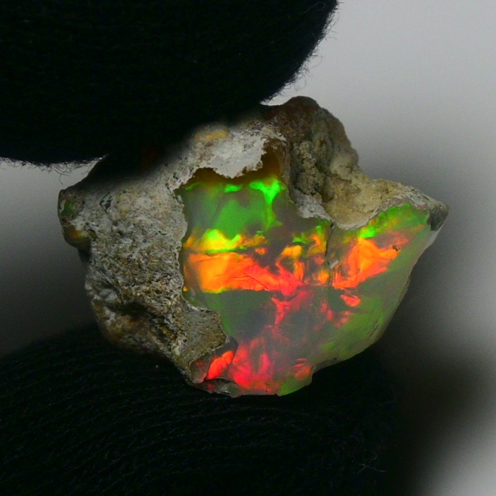 Natural Ethiopian White Opal Rough 21.25 Ct – Ideal for Jewelry, Welo Fire Opal
