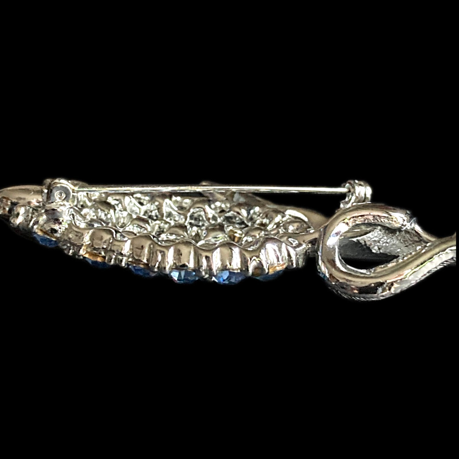 Vintage Lisner Tulip Brooch – Blue Rhinestones Silver‑Tone Signed Post‑1955