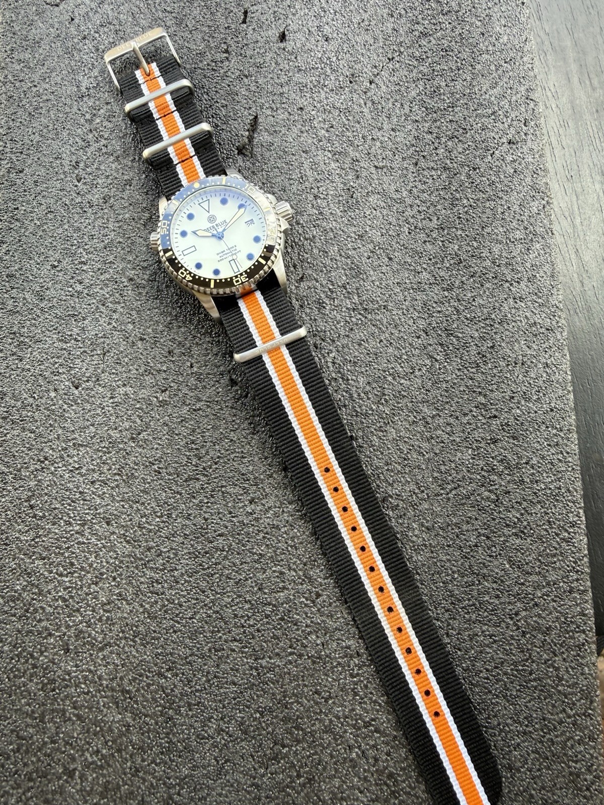 Deep Blue Precision Diver 1000 II 40mm White Full Lume Dial Nato Box Papers