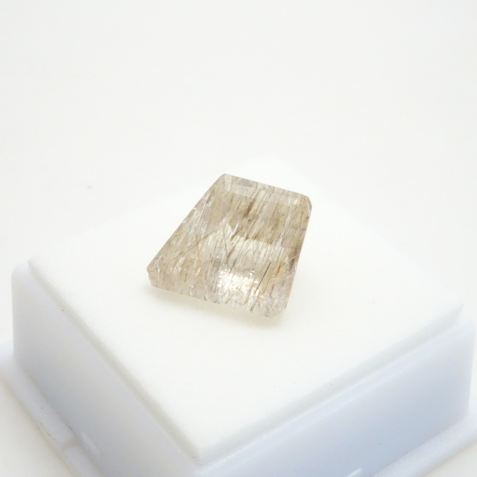 Gold Rutilated Quartz Specialty Zig Zag Cut – 9.55ct – 12x15mm – Loose Gemstone