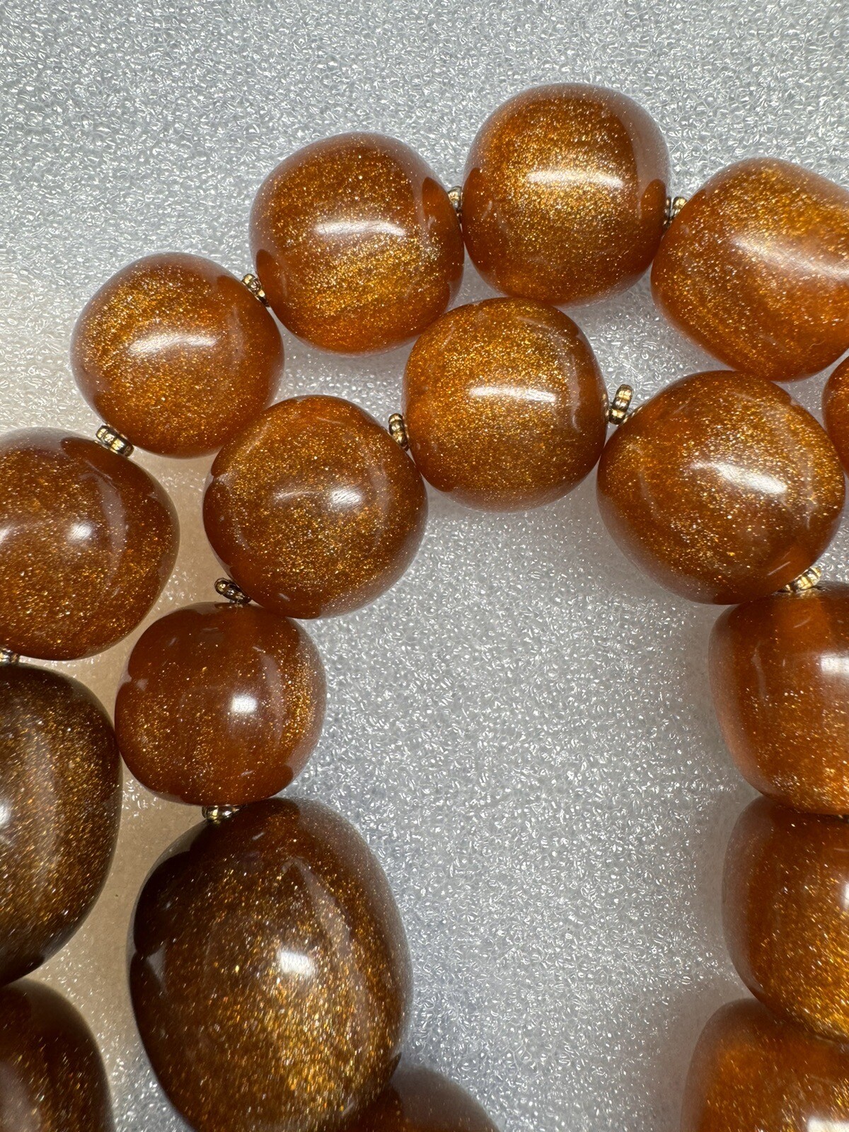 Rare Vintage Heavy Sparkling Coffee Brown Beaded Lucite Plastic Necklace G2U