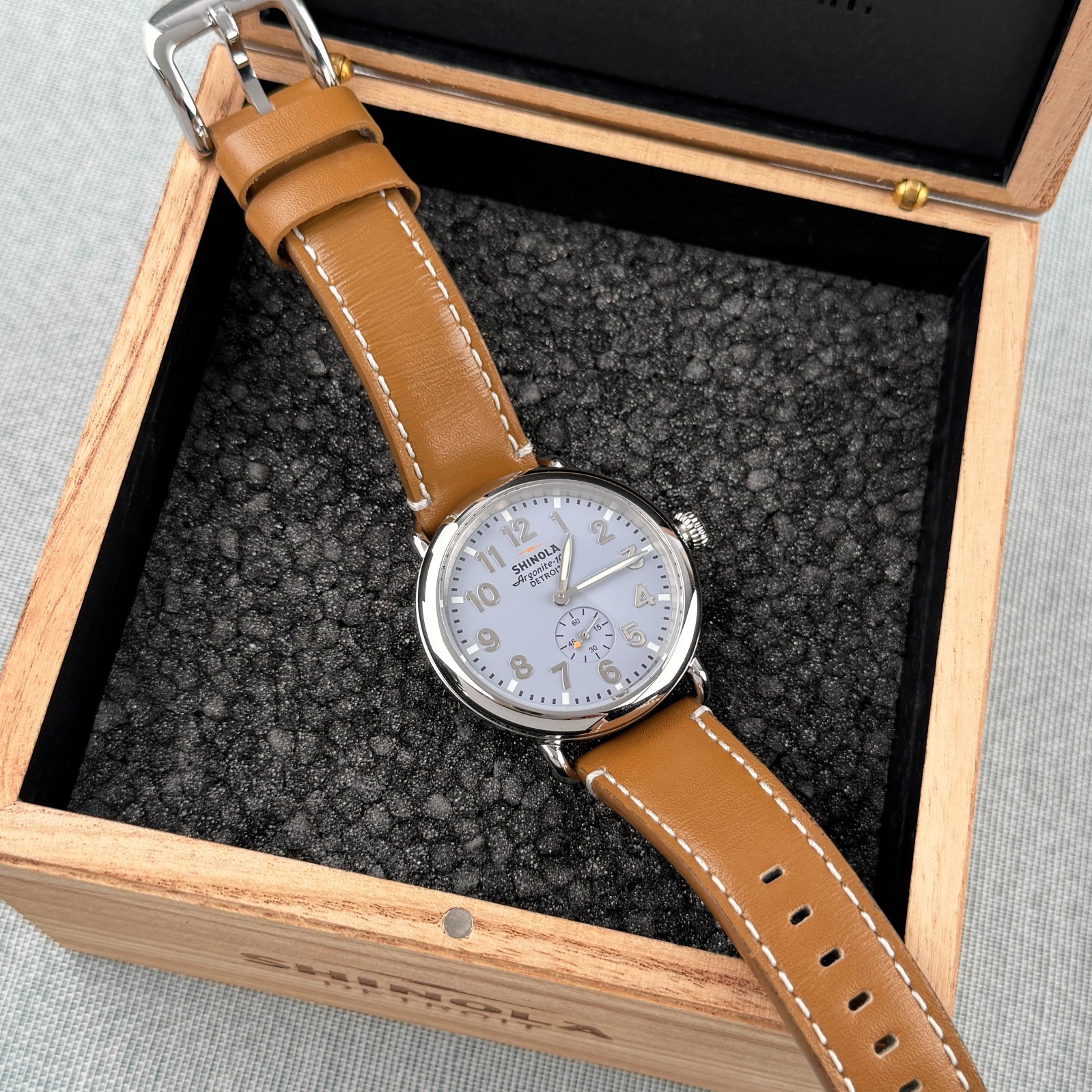 Shinola Runwell Watch 41mm Slate Blue Dial Argonite 1069 Men’s Watch S0120242341