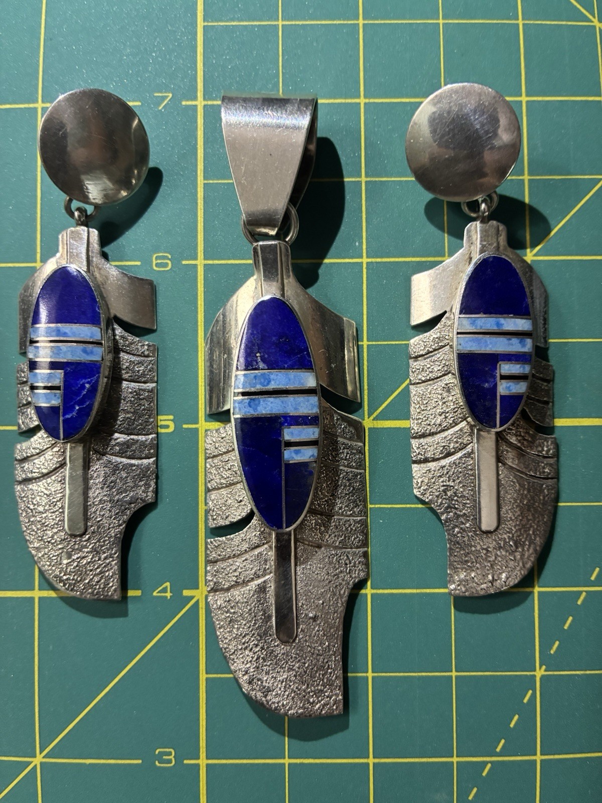 Back @ $755 @ 8PM 70s-80s Navajo J. Howe Feather Sterling/Stone Pendant/Earrings