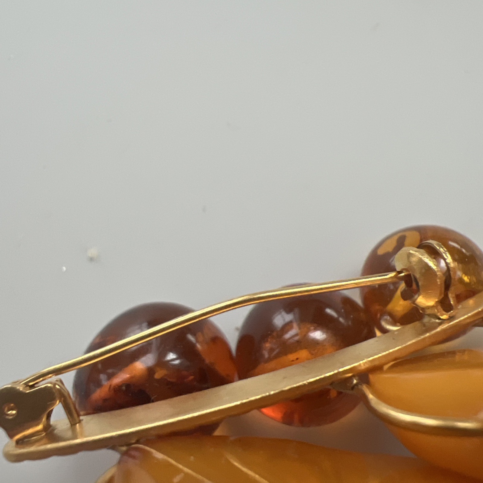 Vintage Baltic Amber Brooch/Pin Butterscotch Cognac KALIVINGRAD Amber Factory